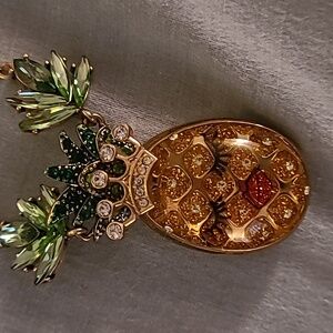 Betsey Johnson necklace